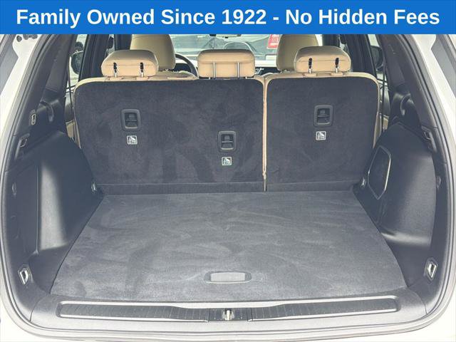 Certified 2022 Jeep Grand Cherokee Limited 4xe w/ Luxury Tech Group II AWD/4WD image 18