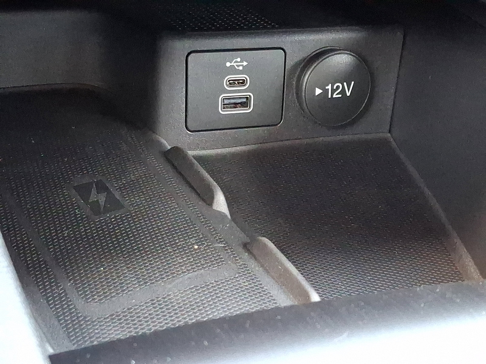 New 2026 Ford Escape SE w/ PHEV Premium Package image 15