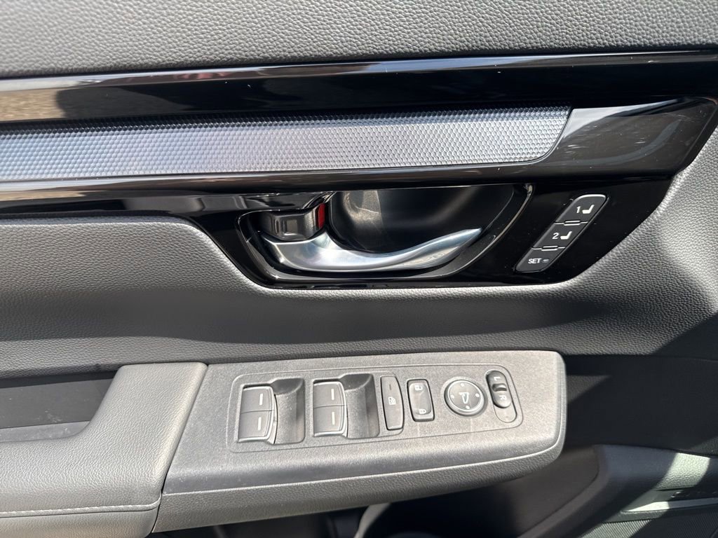 Used 2024 Honda CR-V EX-L image 12