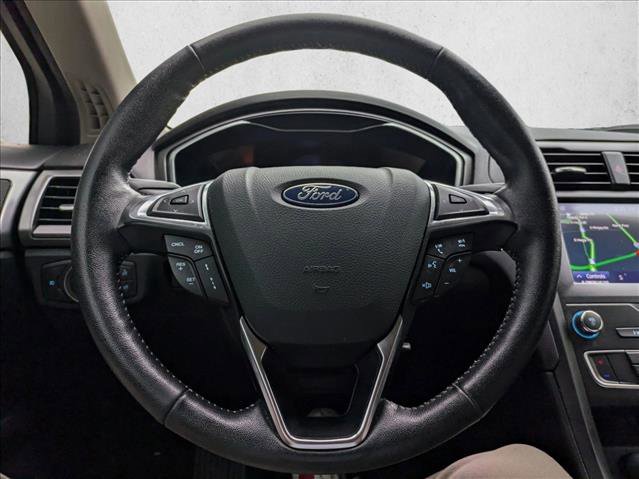 Used 2020 Ford Fusion SE w/ Equipment Group 151A image 12