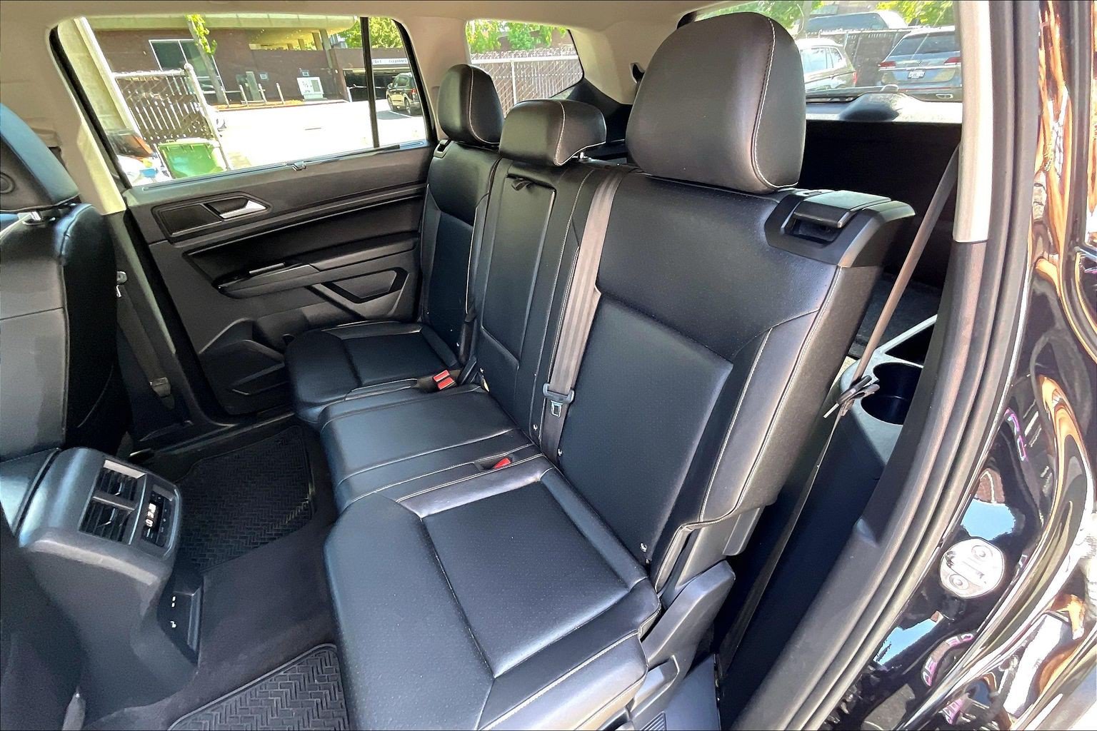 Certified 2021 Volkswagen Atlas SE w/ Towing Package AWD/4WD image 25