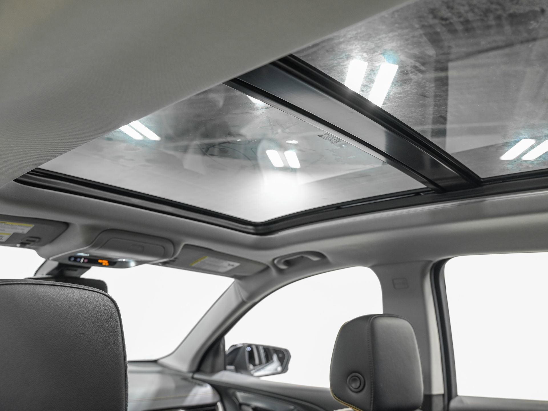 Used 2022 GMC Terrain AT4 w/ Infotainment Package II image 25