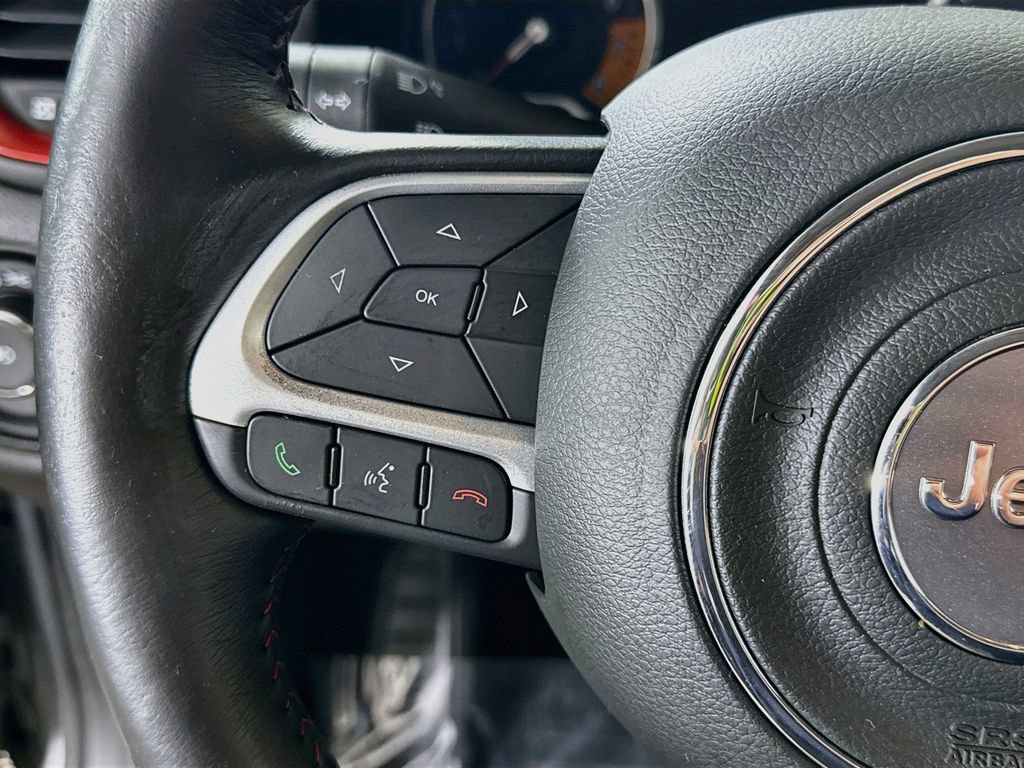 Used 2019 Jeep Renegade Trailhawk w/ Cold Weather Group II AWD/4WD image 20