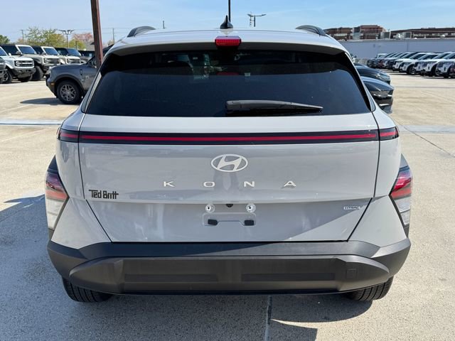 Used 2025 Hyundai Kona SEL image 9