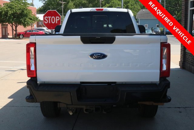 Used 2024 Ford F350 XL w/ Camper Package image 9