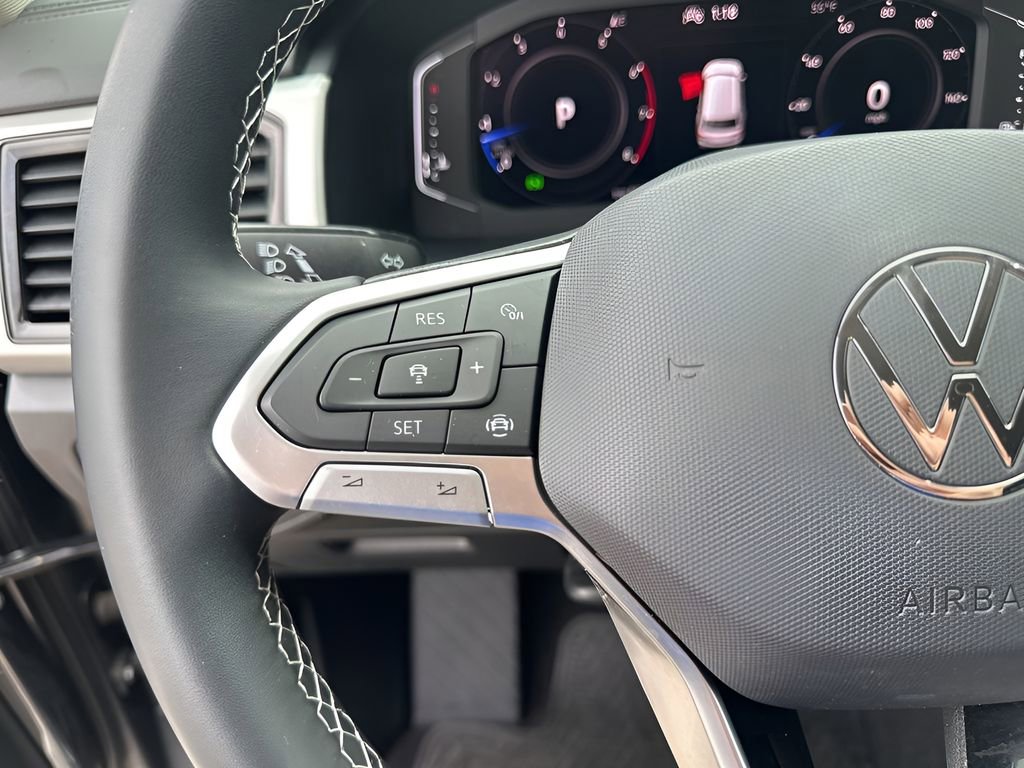 Used 2022 Volkswagen Atlas SE image 30