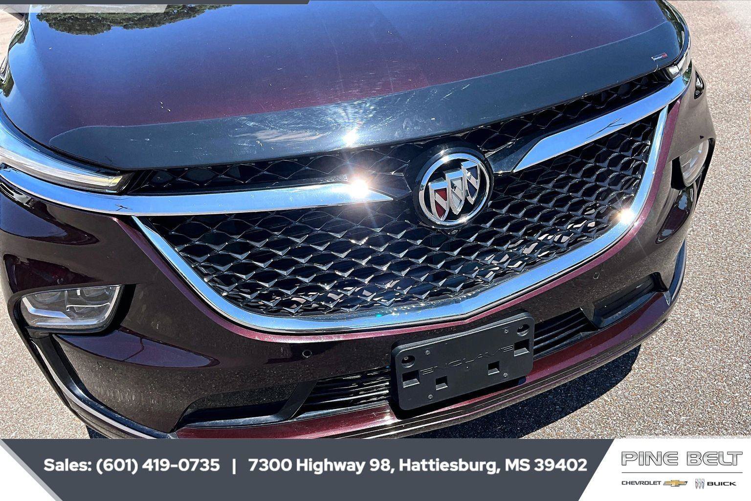 Used 2023 Buick Enclave Avenir w/ Avenir Technology Package AWD/4WD image 24