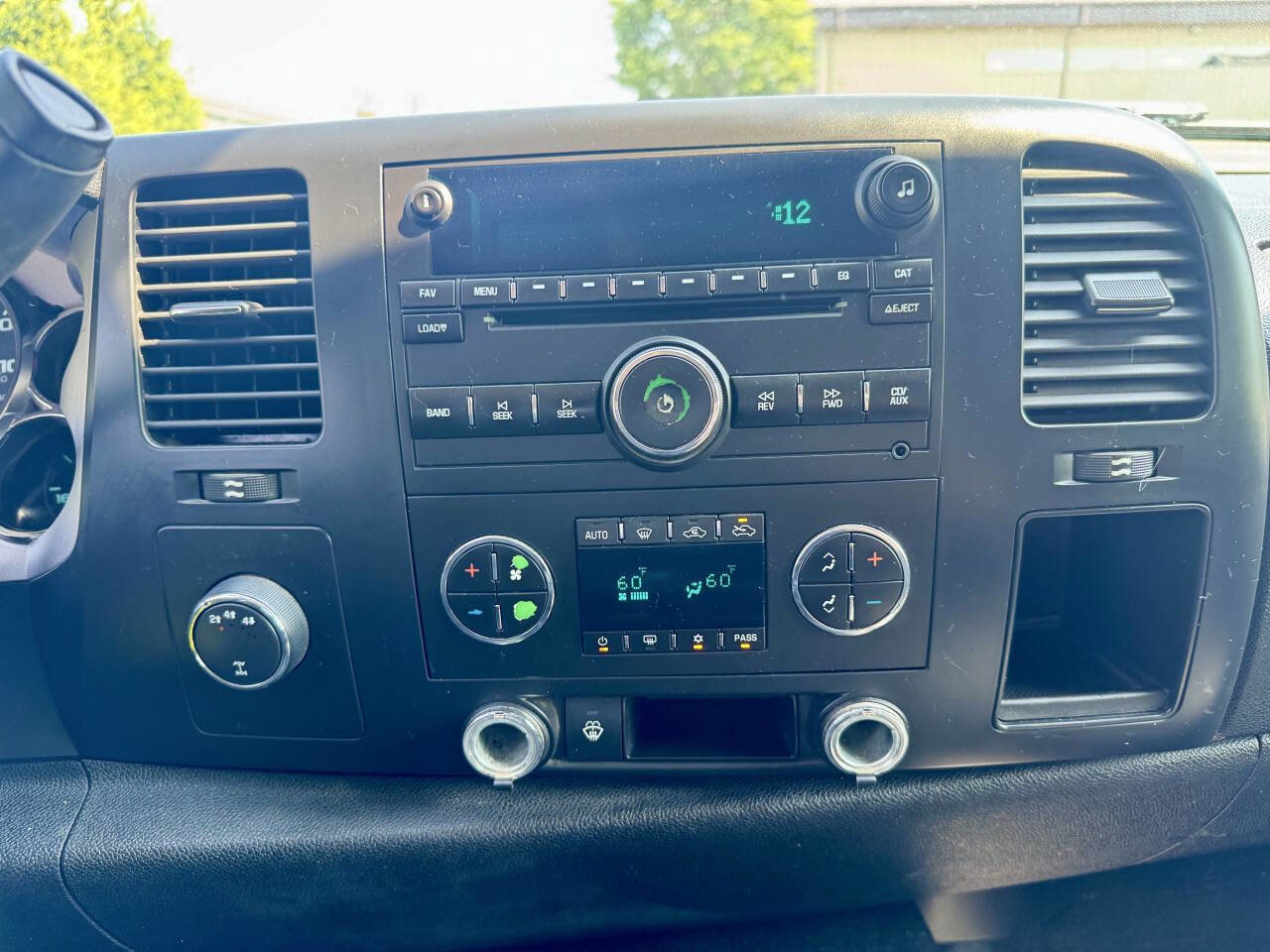 Used 2008 Chevrolet Silverado 2500 LT w/ 2LT Convenience Package image 16