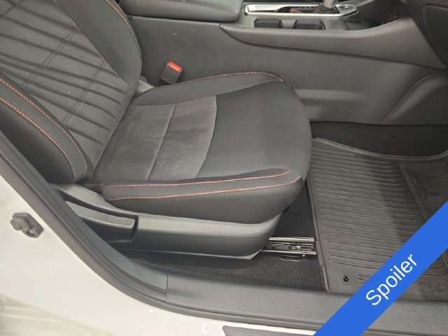 Used 2025 Nissan Sentra SR FWD image 10