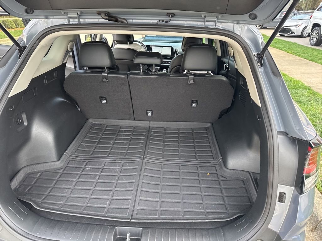 Used 2023 Kia Sportage EX image 6