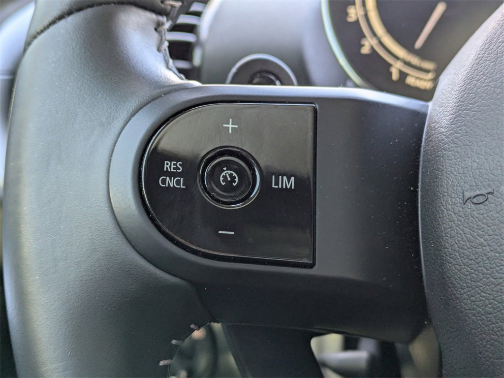 Used 2024 MINI Cooper Clubman S image 34