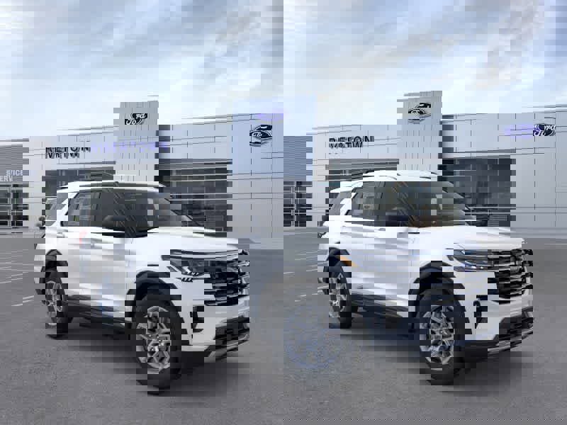 New 2026 Ford Explorer Active w/ Active Comfort Package image 7