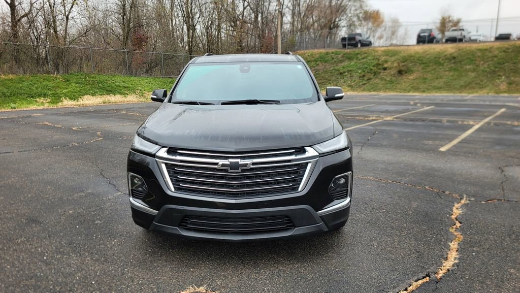 Used 2023 Chevrolet Traverse LT w/ LT Premium Package image 4