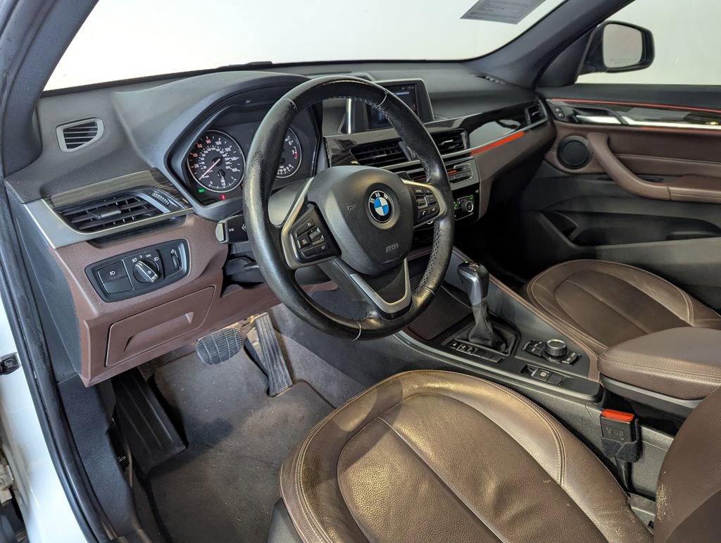 Used 2018 BMW X1 sDrive28i FWD image 5