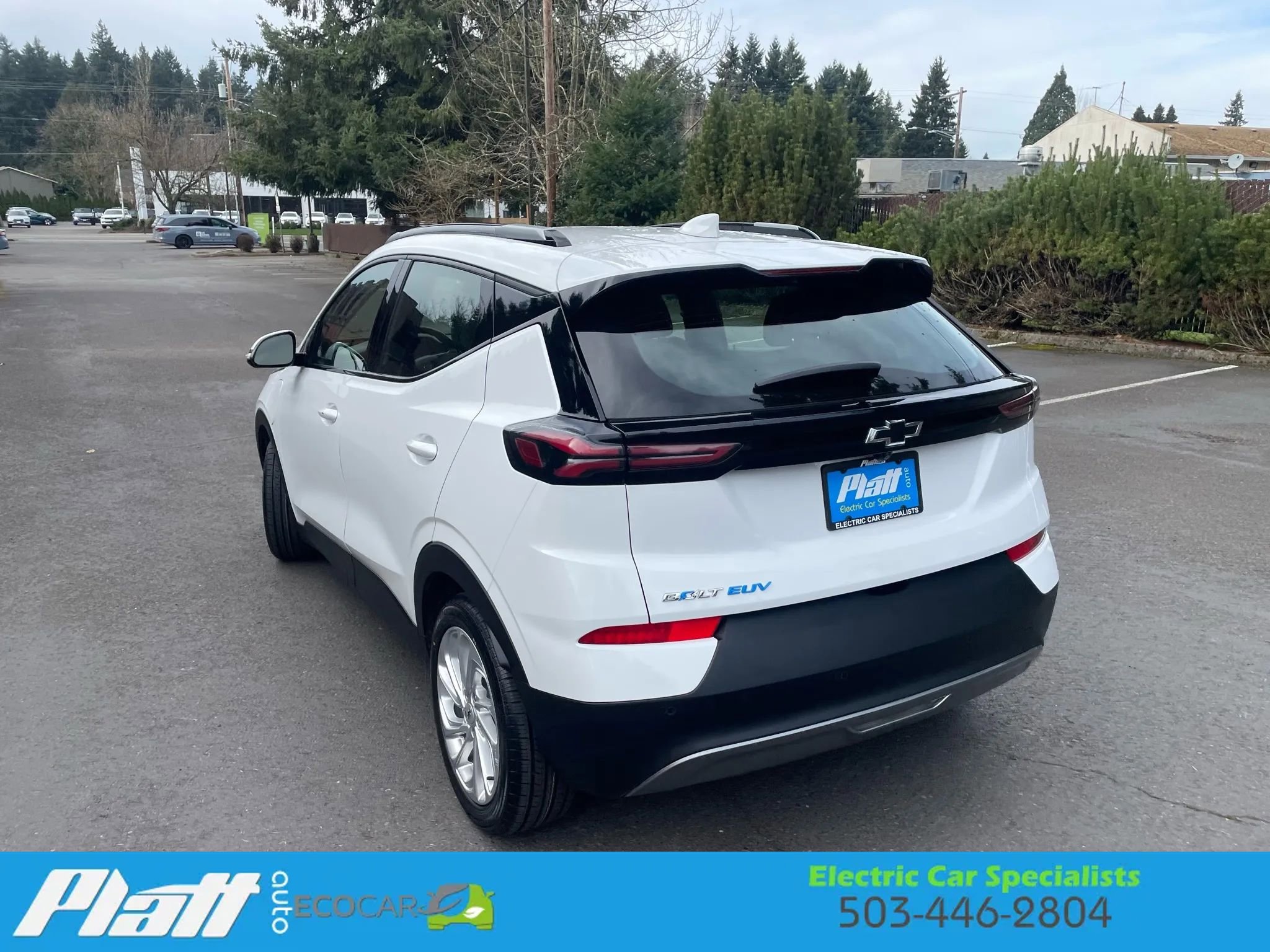 Used 2022 Chevrolet Bolt EUV LT w/ Comfort Package image 6
