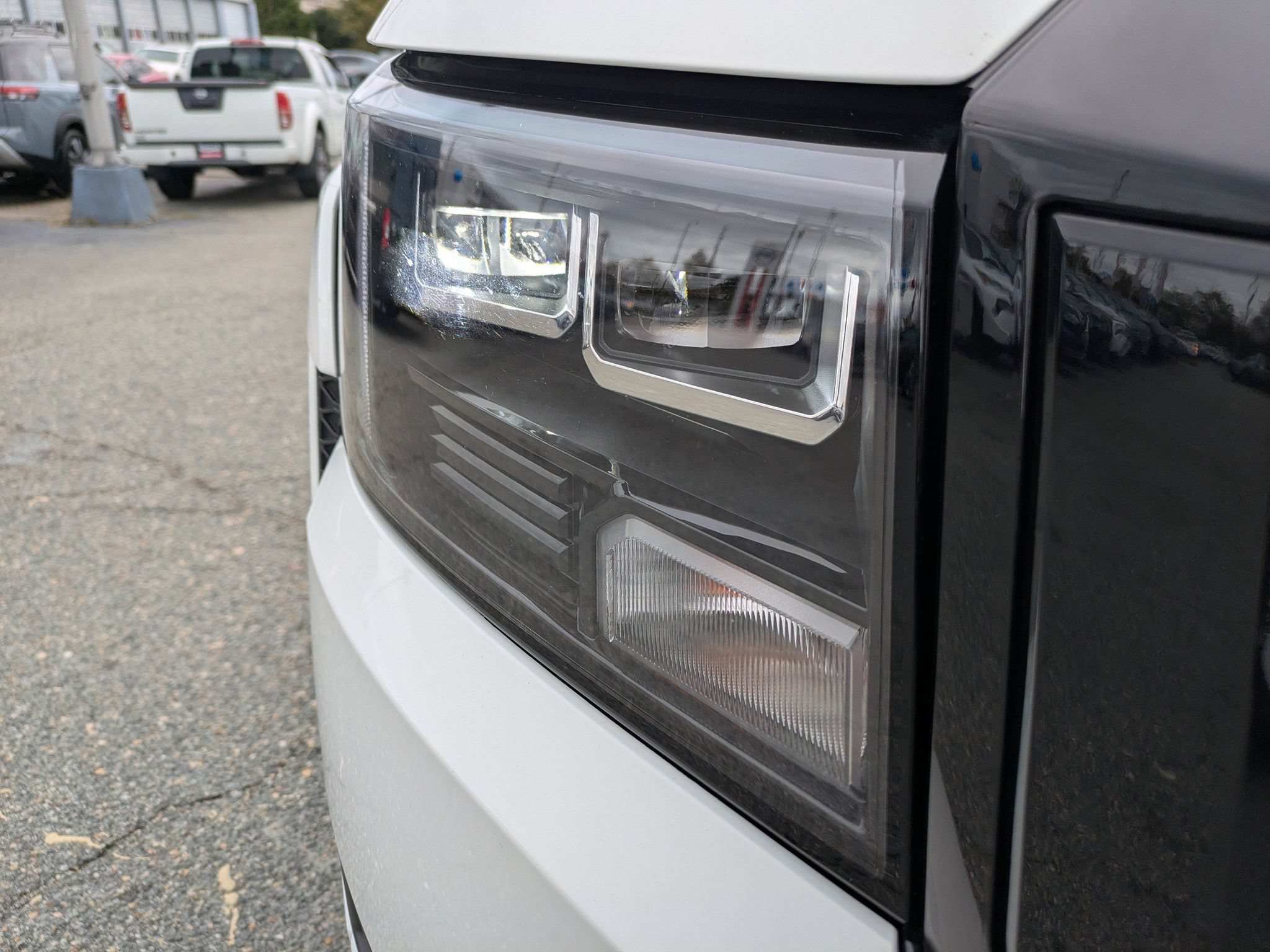 Used 2026 Nissan Frontier SV w/ SV Convenience Package AWD/4WD image 11