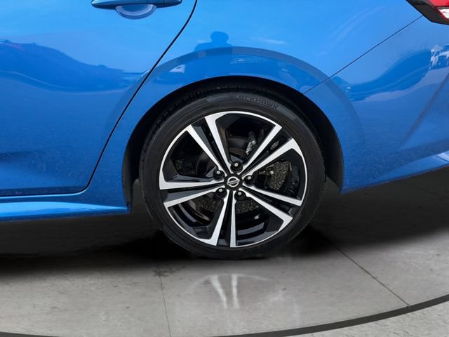 Used 2022 Nissan Sentra SR w/ SR Premium Package FWD image 31
