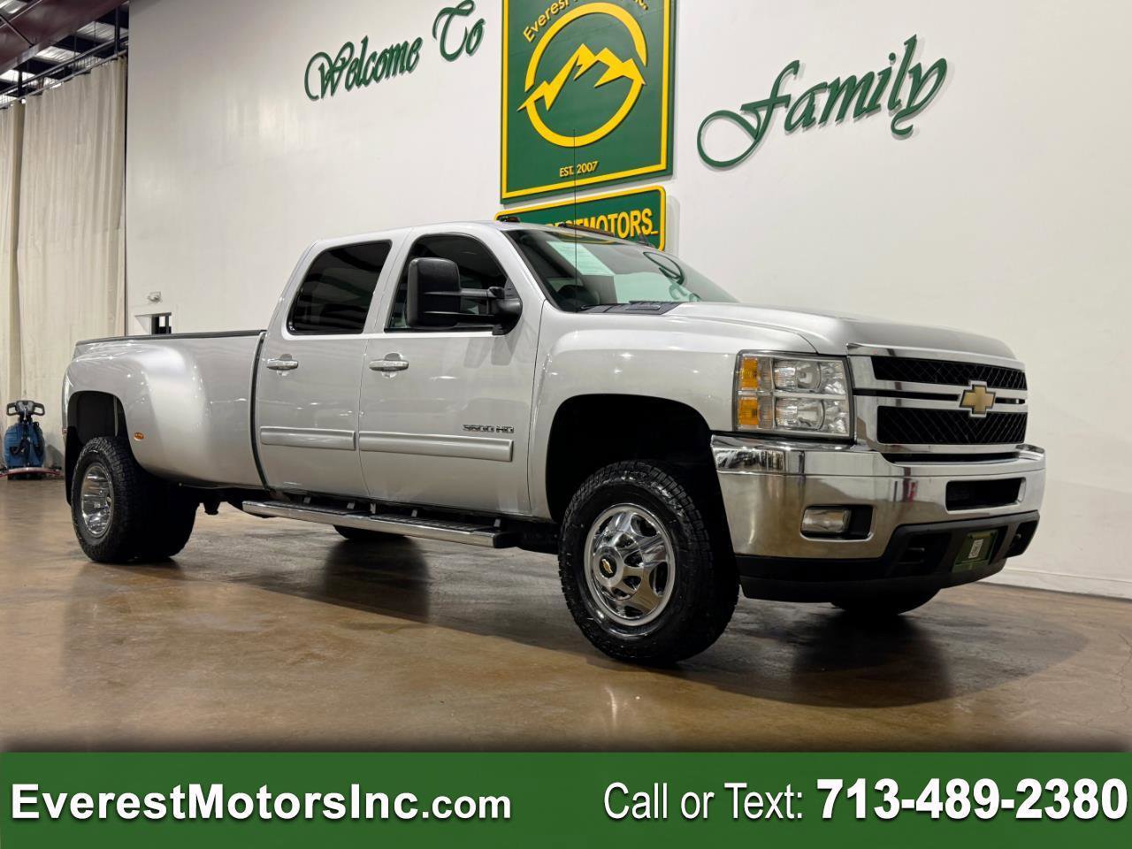Used 2011 Chevrolet Silverado 3500 LTZ w/ LTZ Plus Package RWD image 1