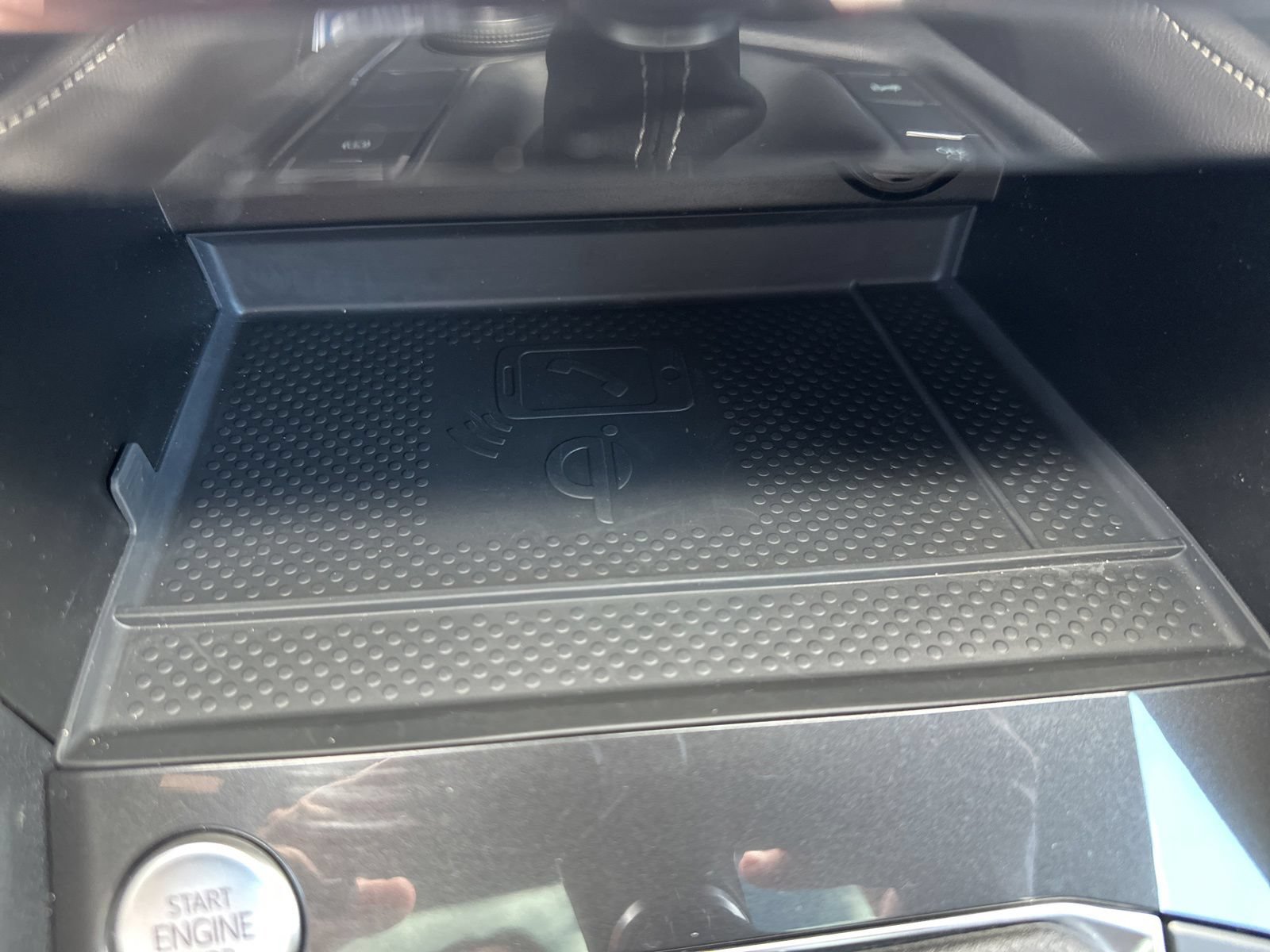 Certified 2024 Volkswagen Tiguan SE R-Line AWD/4WD image 72