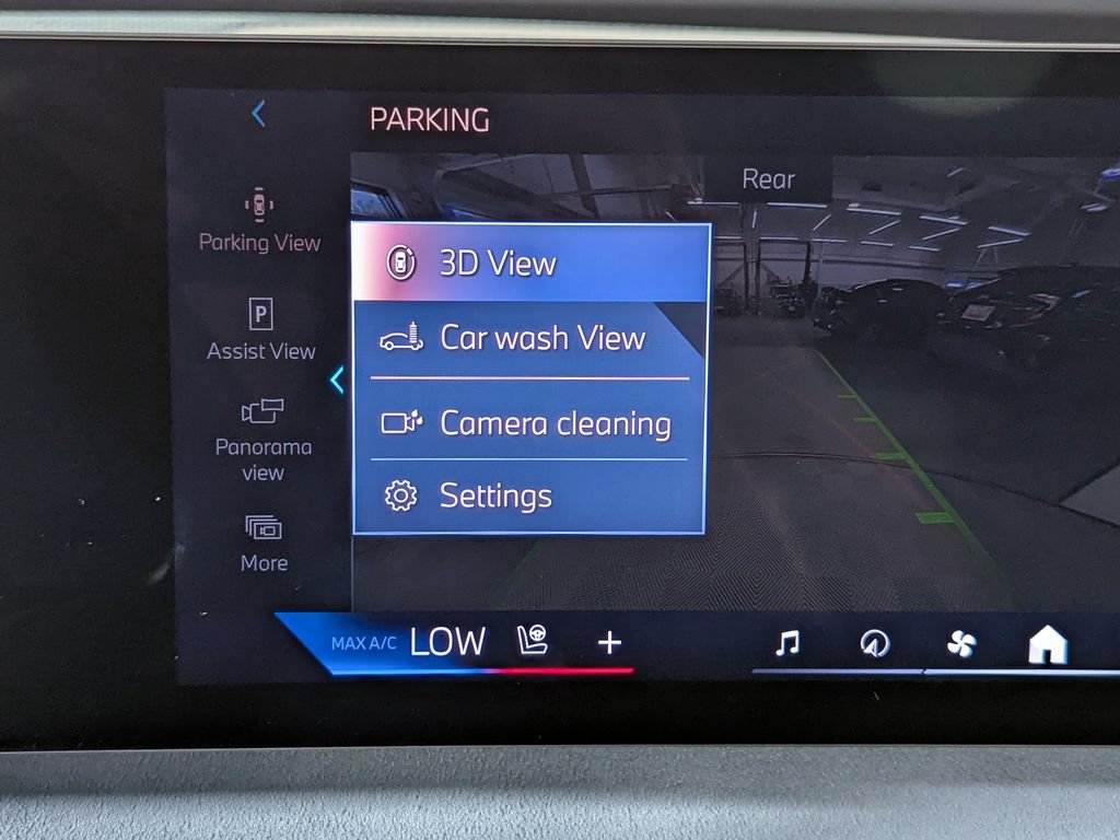Certified 2024 BMW iX xDrive50 AWD/4WD image 28