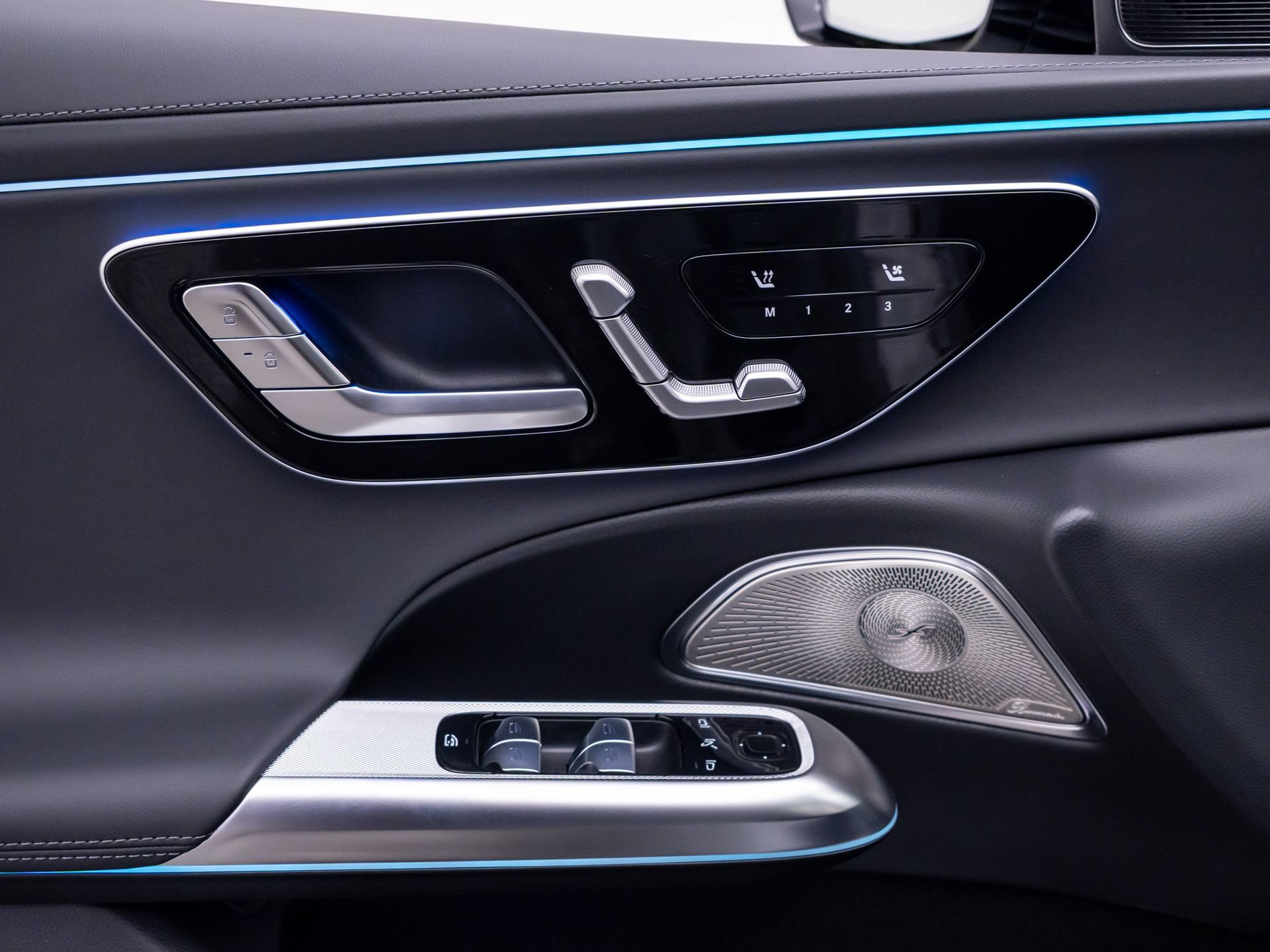 New 2026 Mercedes-Benz E 53 AMG e 4MATIC Sedan image 15