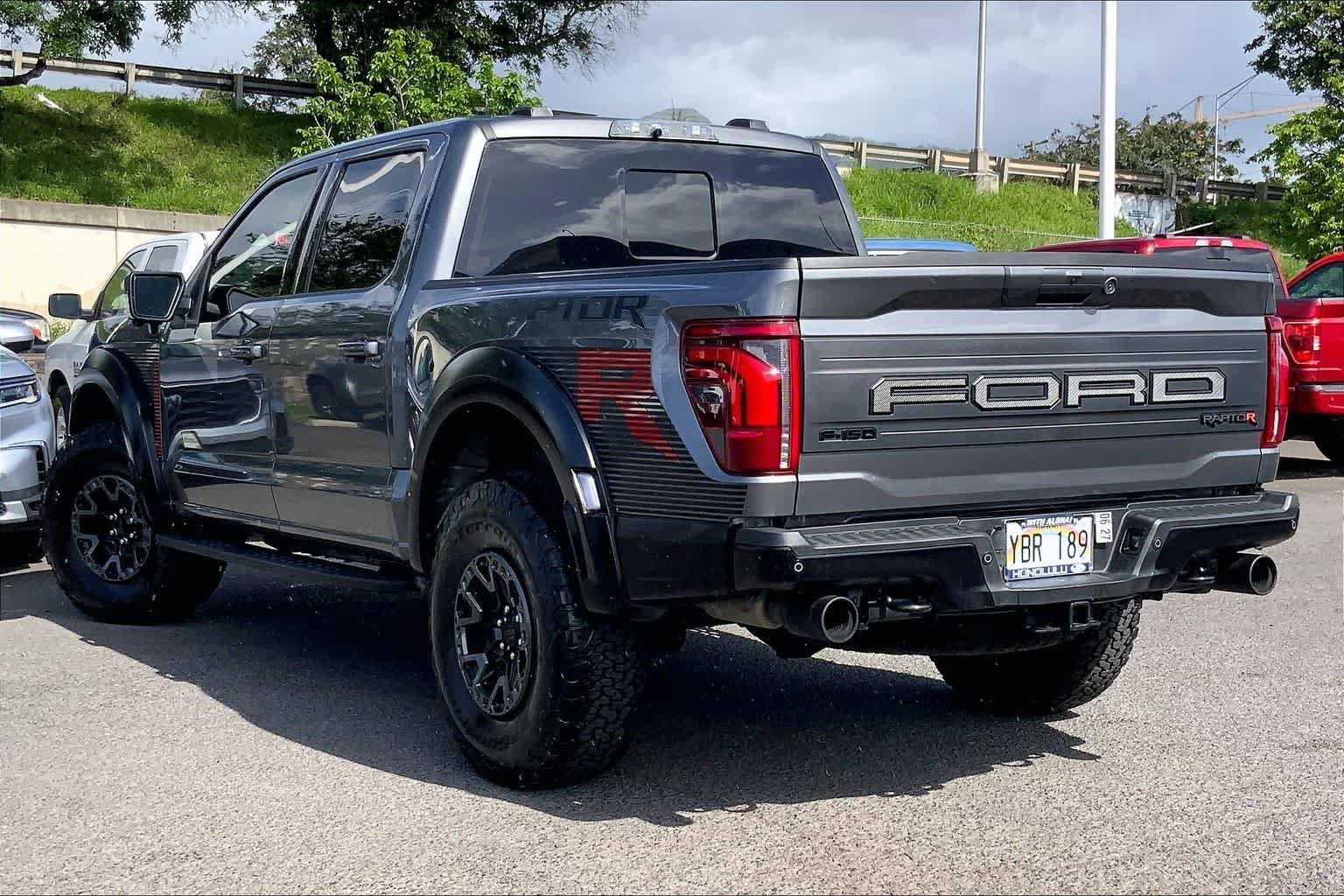 Used 2025 Ford F150 Raptor w/ Equipment Group 803A Raptor R AWD/4WD image 4