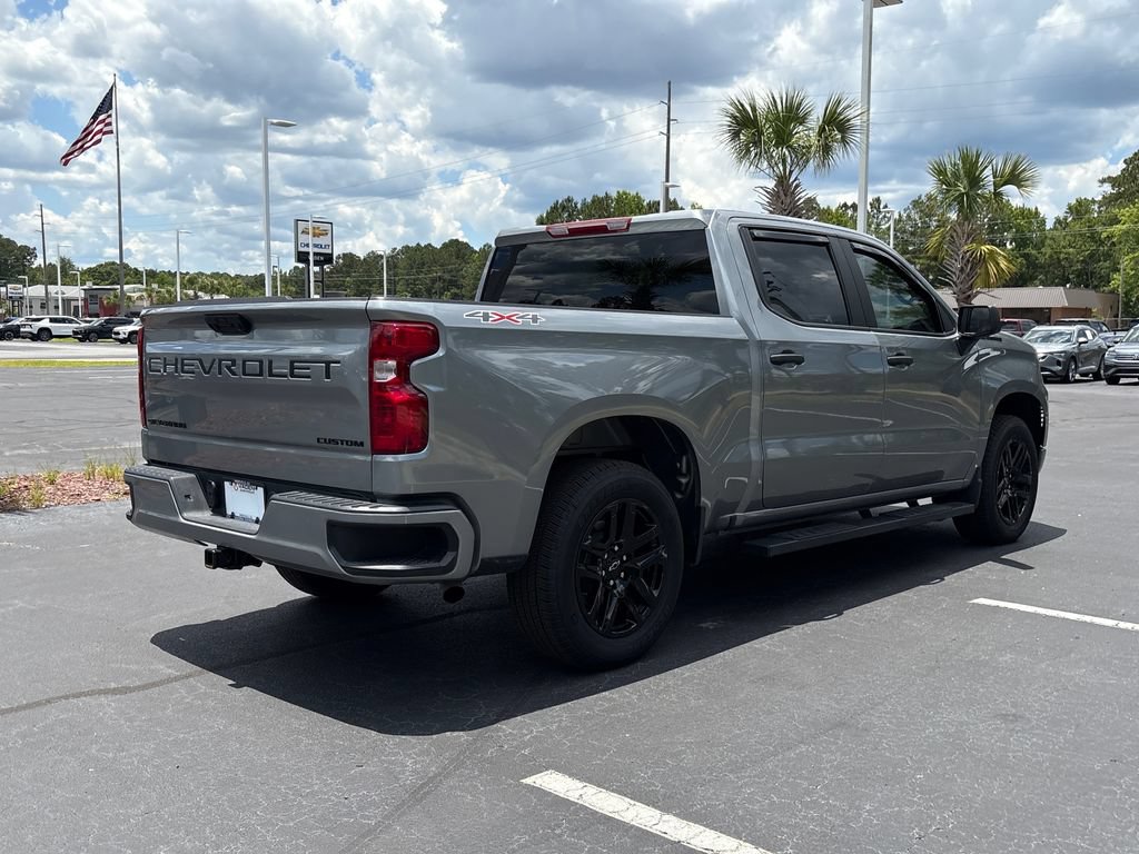 Used 2026 Chevrolet Silverado 1500 Custom w/ LPO, Dark Essentials Package AWD/4WD image 29