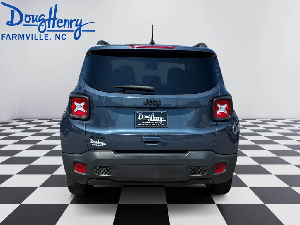 Used 2023 Jeep Renegade Latitude AWD/4WD image 4