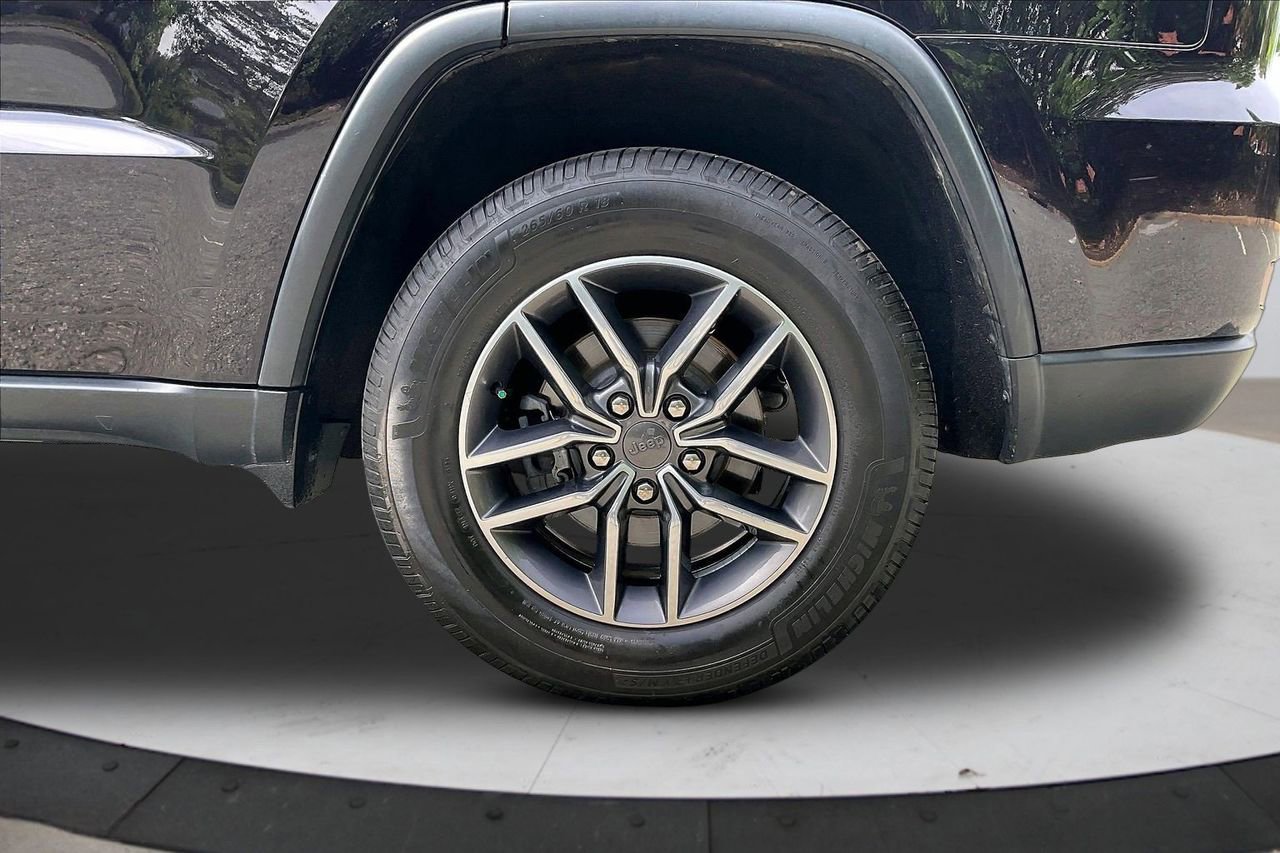Certified 2020 Jeep Grand Cherokee Limited RWD image 37