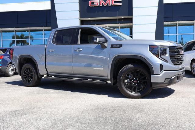 New 2026 GMC Sierra 1500 Elevation w/ Elevation Premium Package AWD/4WD image 2