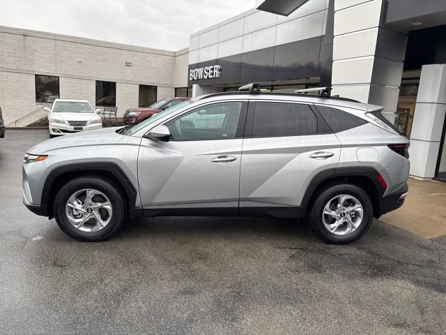 Used 2023 Hyundai Tucson SEL image 2