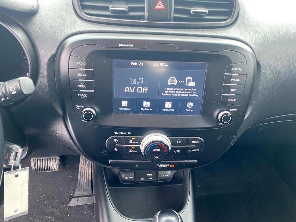 Used 2019 Kia Soul + image 7