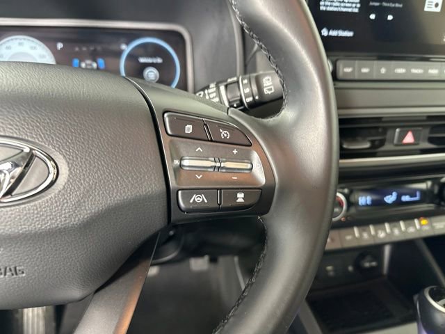 Certified 2022 Hyundai Kona Limited w/ Cargo Package image 16