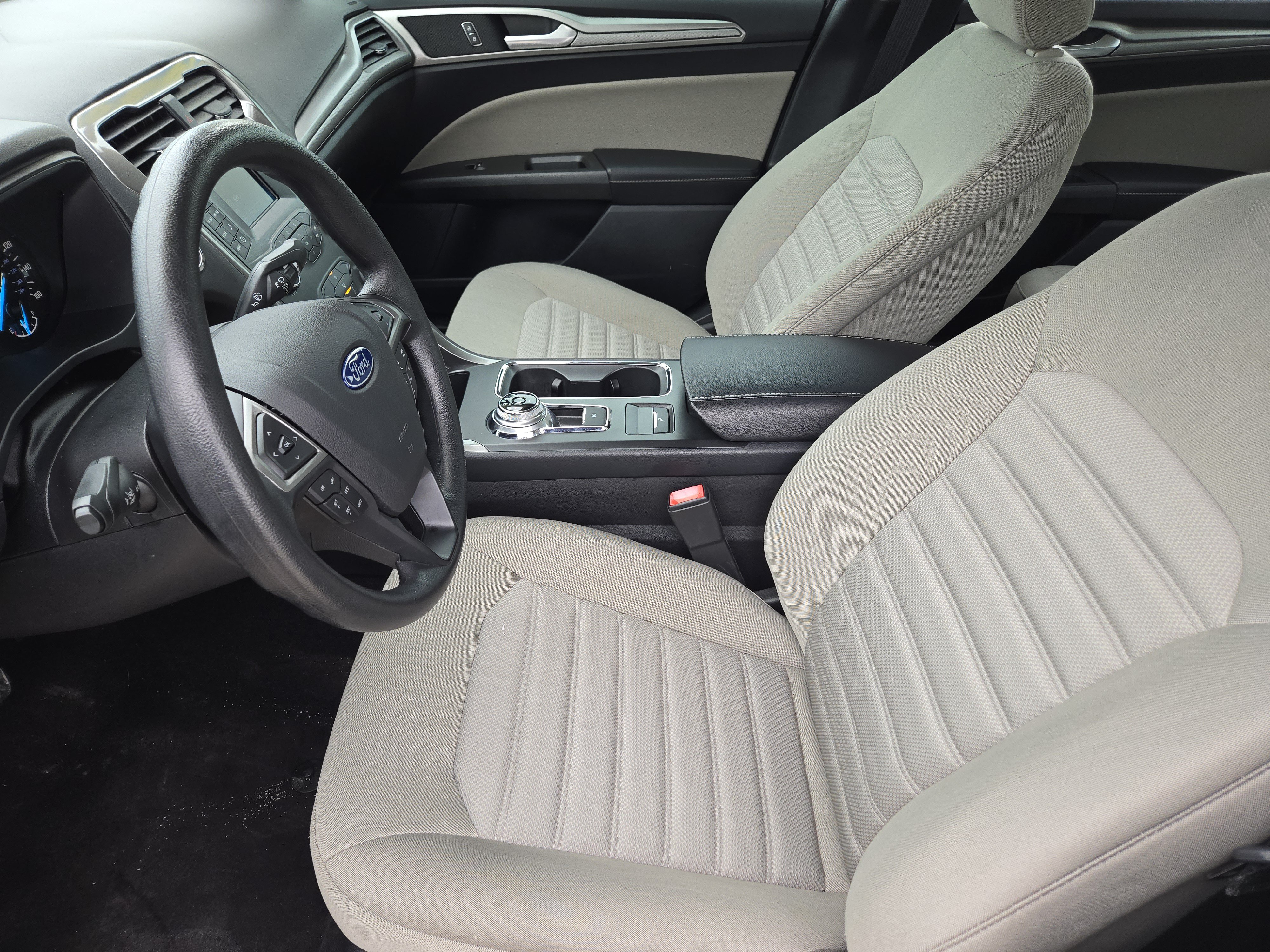 Used 2019 Ford Fusion S FWD image 12