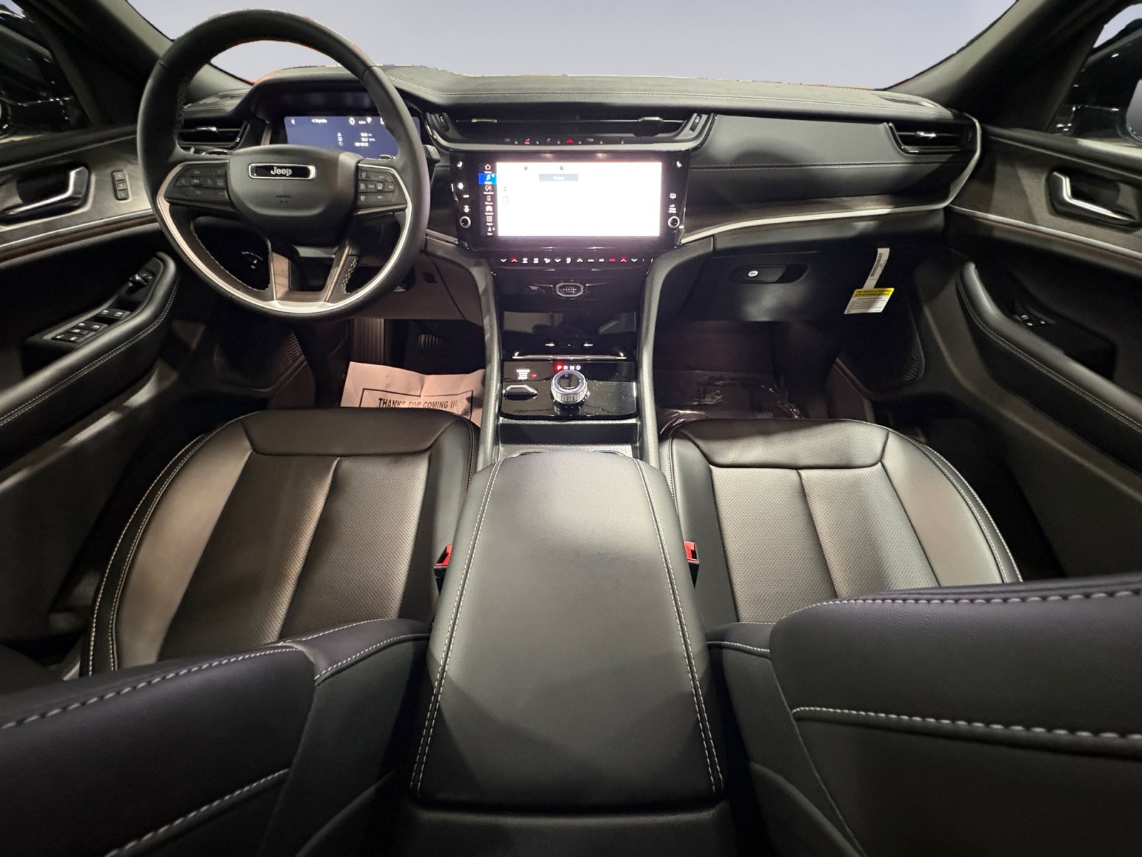 New 2027 Jeep Grand Cherokee Limited AWD/4WD image 10
