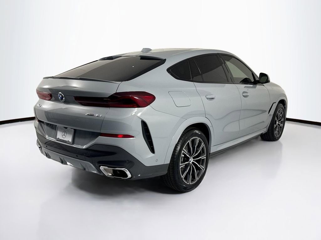 Used 2024 BMW X6 xDrive40i w/ Premium Package image 5