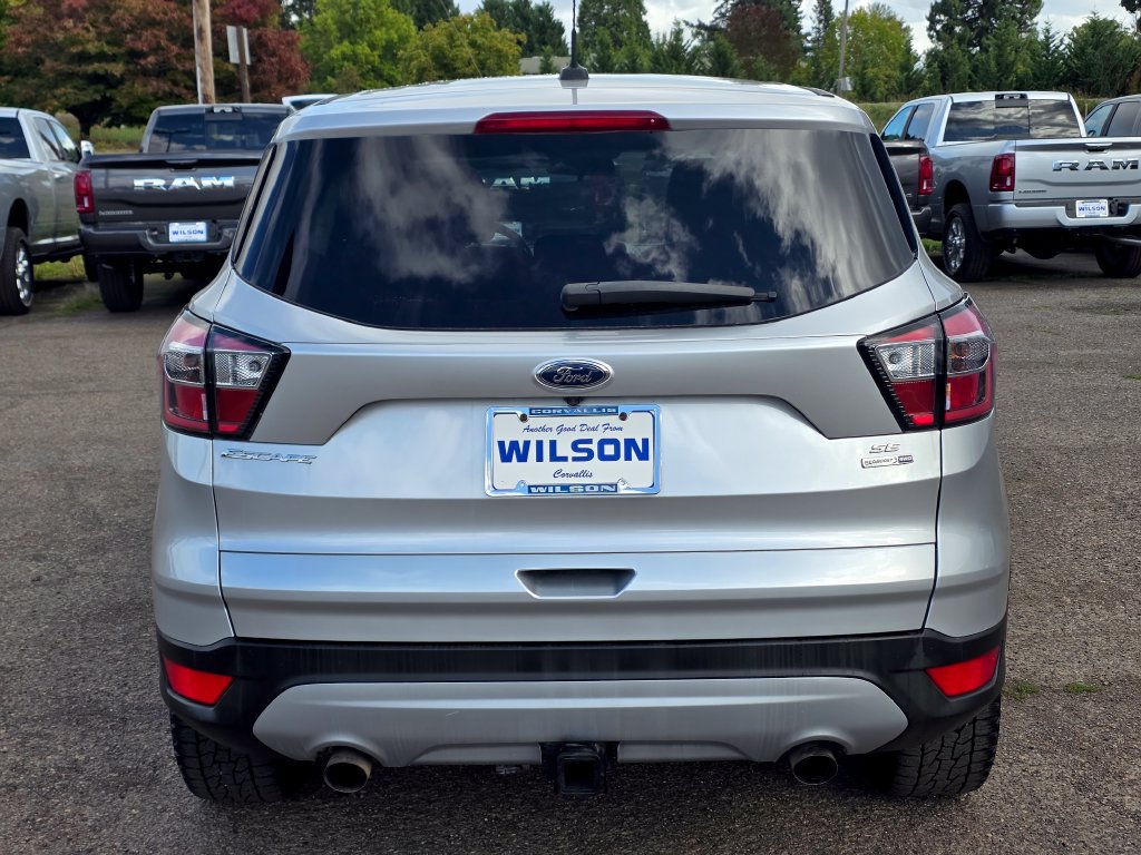 Used 2017 Ford Escape SE AWD/4WD image 8
