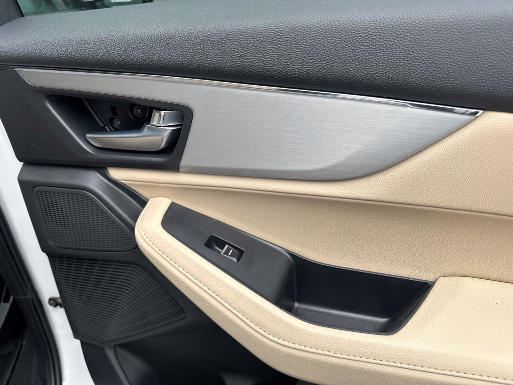 New 2026 Acura MDX SH-AWD image 11
