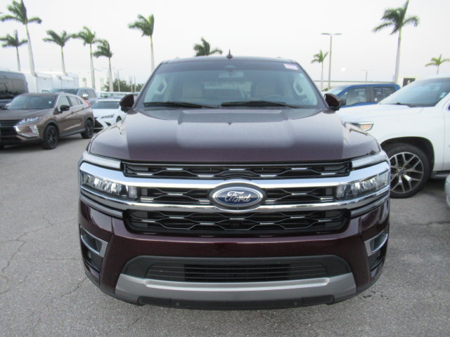 Certified 2024 Ford Expedition Limited AWD/4WD image 2