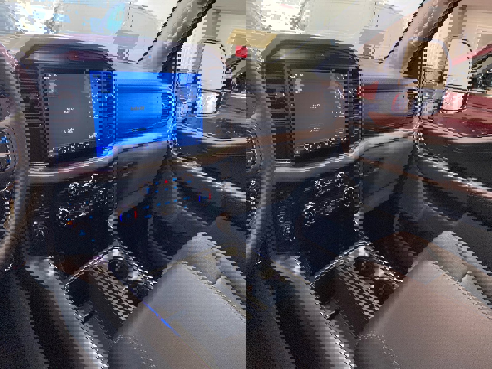 New 2026 Ford F150 XLT w/ XLT Chrome Appearance Package image 46