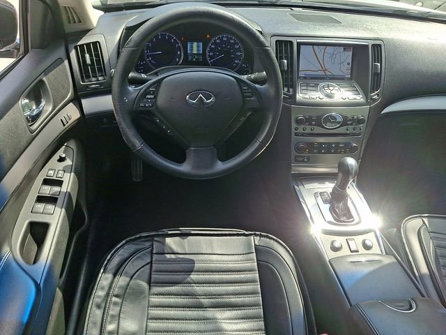 Used 2013 INFINITI G37 x w/ Premium Pkg AWD/4WD image 13