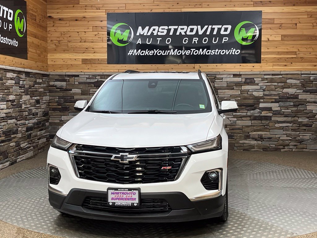 Used 2023 Chevrolet Traverse RS AWD/4WD image 22