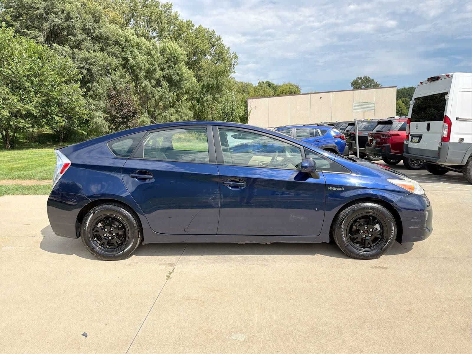 Used 2012 Toyota Prius Two FWD image 7