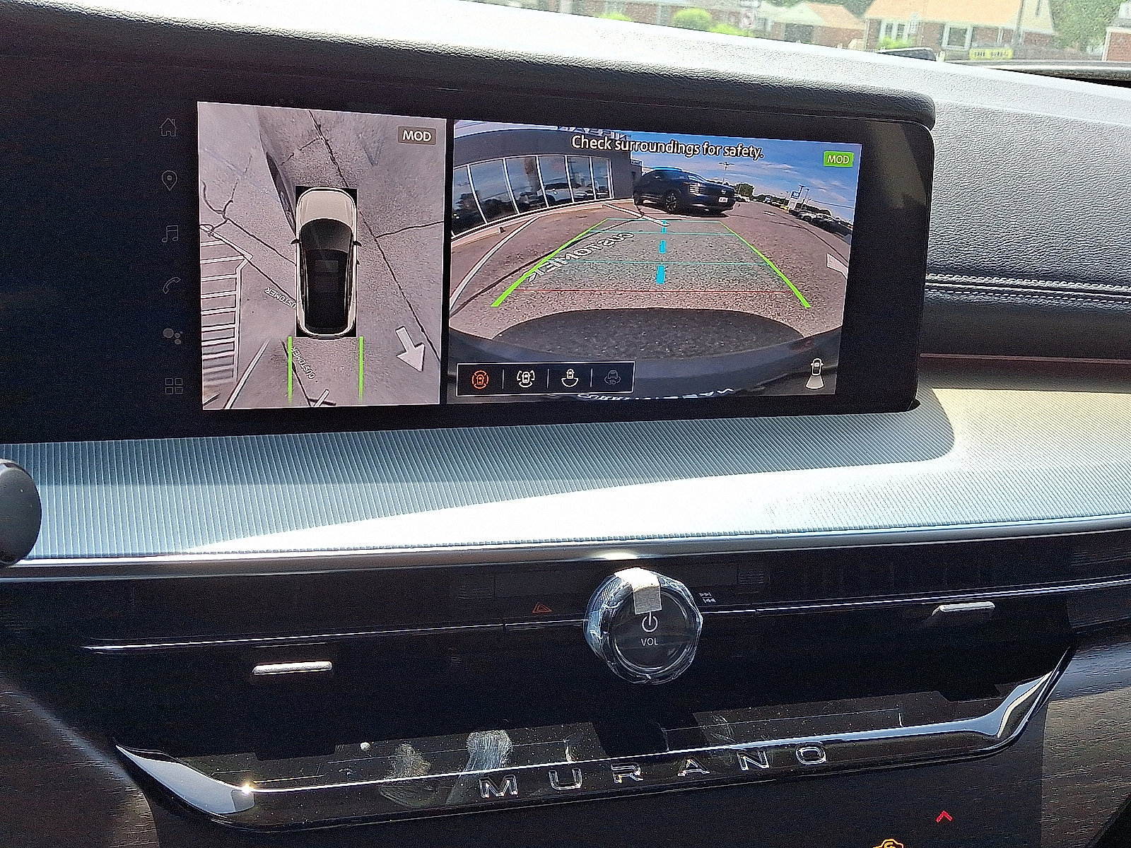 New 2025 Nissan Murano SL w/ Cargo Package image 15