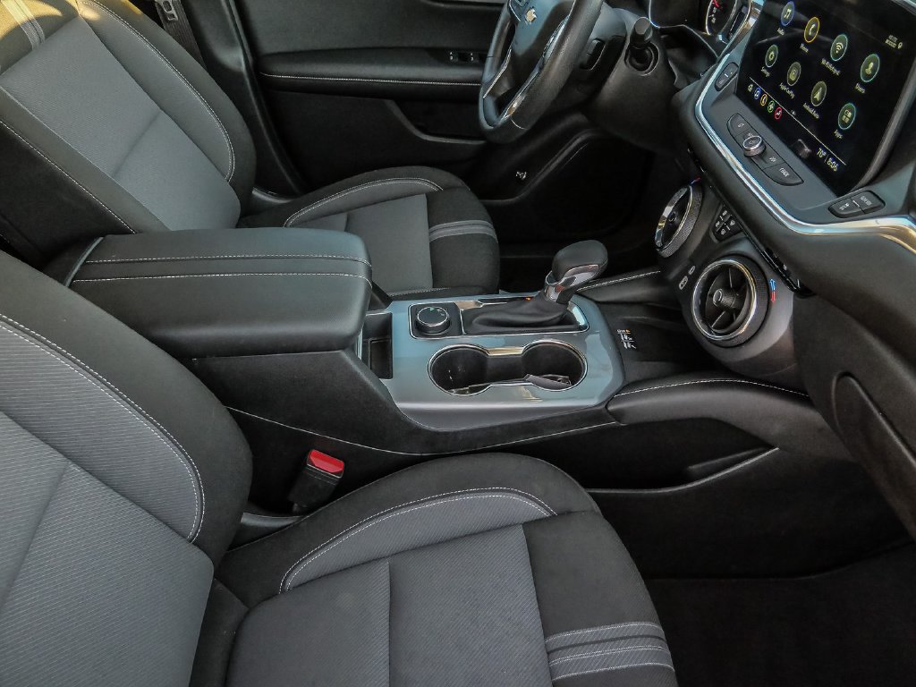 Used 2024 Chevrolet Blazer LT w/ Convenience Package FWD image 15