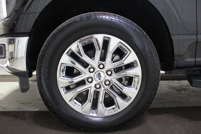 Used 2025 Ford F150 Lariat w/ Equipment Group 501A Mid image 27