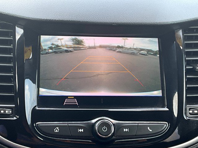 Used 2020 Chevrolet Trax LT w/ LT Convenience Package AWD/4WD image 14
