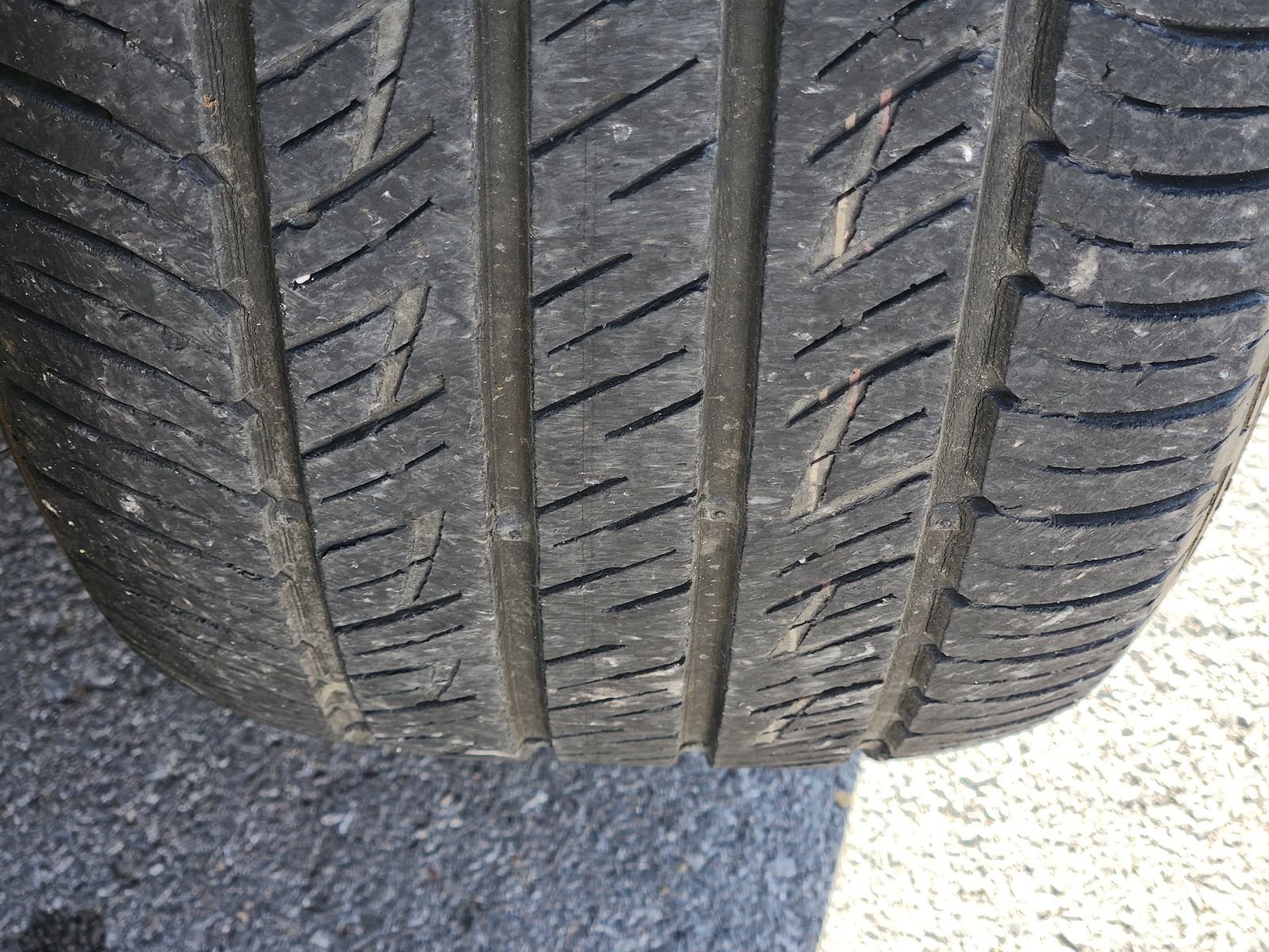 Used 2023 Nissan Pathfinder S image 15