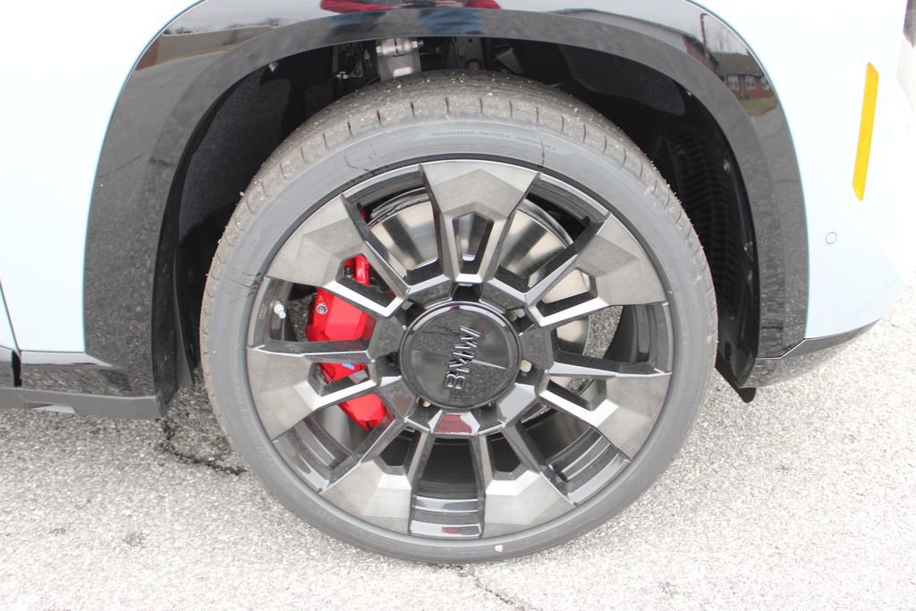 New 2026 BMW XM Label Red image 35