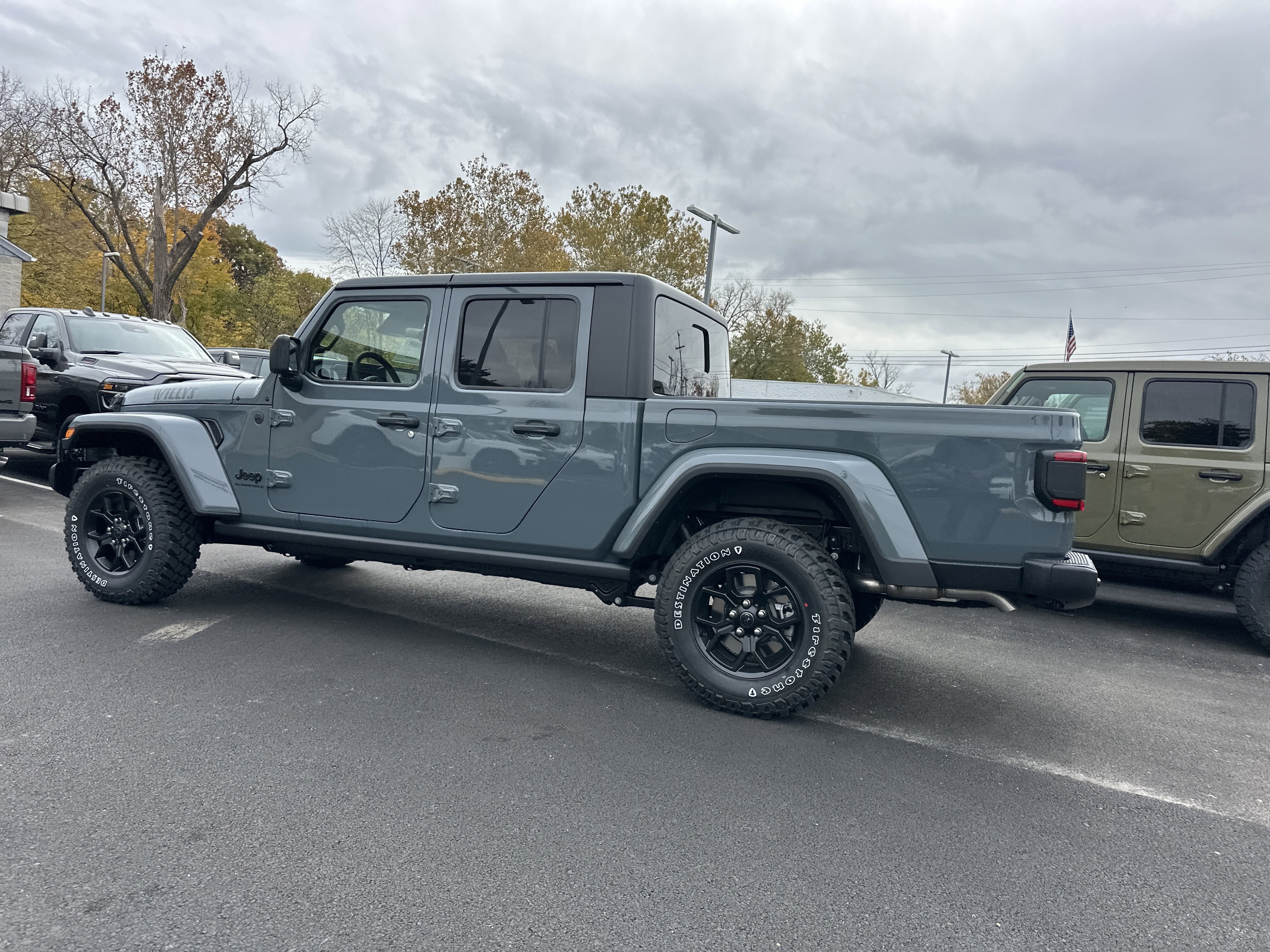 New 2026 Jeep Gladiator Willys image 22